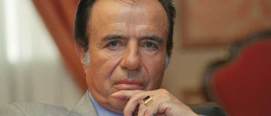 Robaron el histórico anillo de oro de Menem