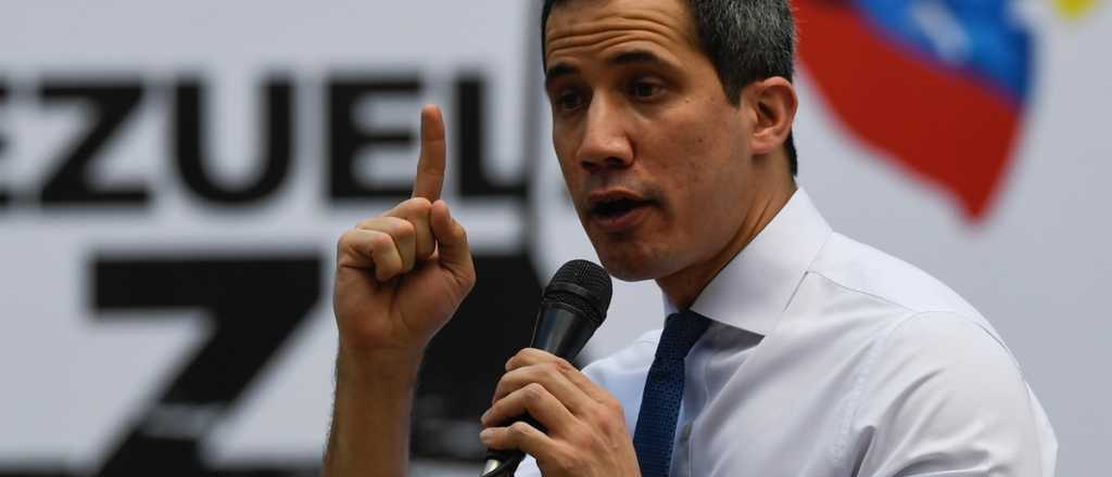 Guaidó y el avión: "Maduro usa aviones para lavar dinero"