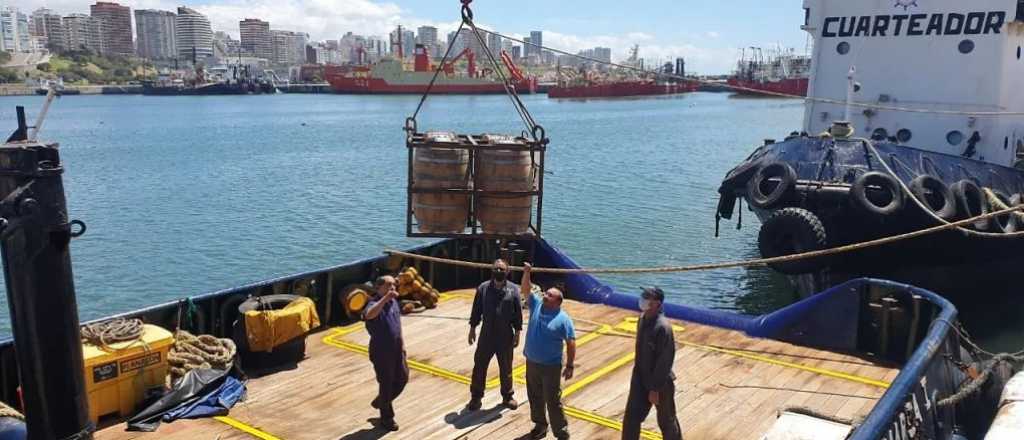 Robaron 600 litros de cerveza sumergidos en el mar