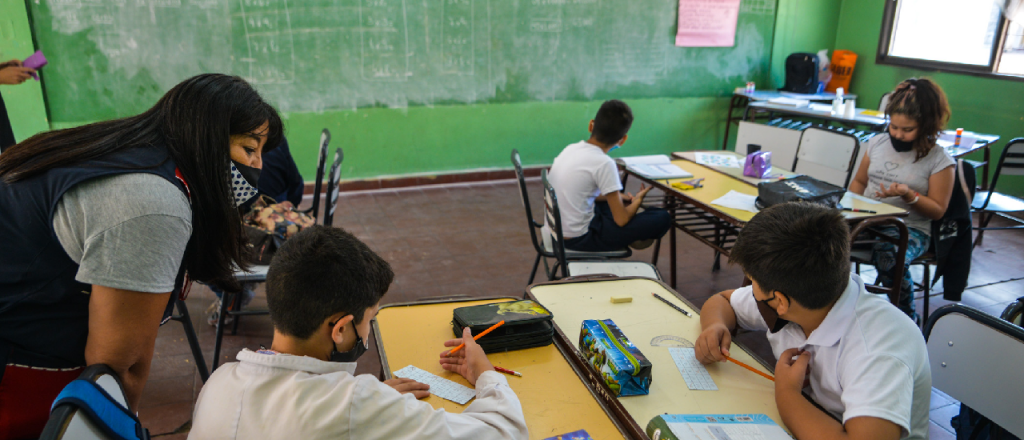 Nación quiere sumar horas de clases en primaria: qué pasará en Mendoza