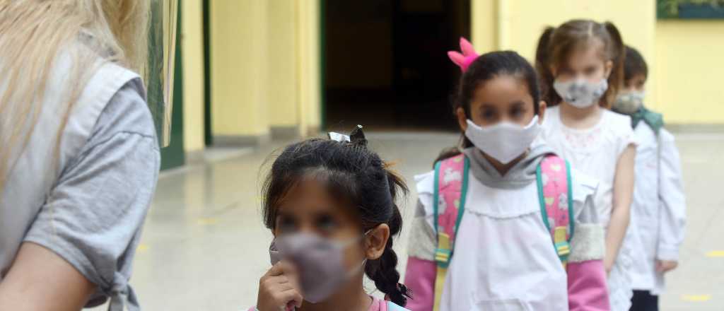 Contagios en las escuelas: Trotta aseguró que no habrá cambios