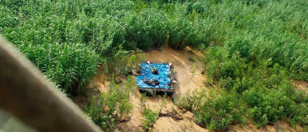 Video: buscan a un grupo que cayó a un río en Salta