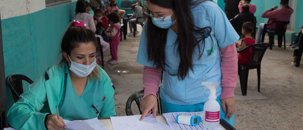 Brindan atención médica para personas sin obra social en La Favorita