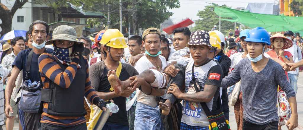 Las protestas en Myanmar ya suman más de 140 muertos