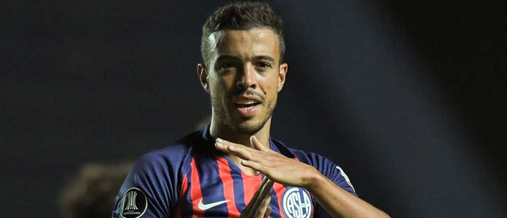 El delantero mendocino Franco Di Santo se va libre de San Lorenzo