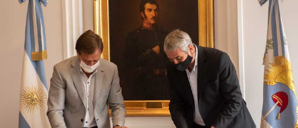 Mendoza y Nación harán mil casas en la provincia