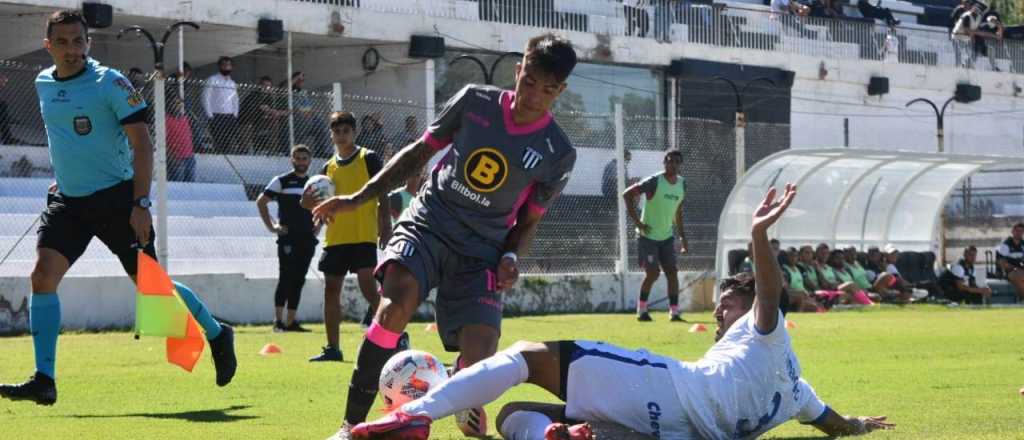 El Lobo fue goleado por 4 a 0 y perdió el invicto