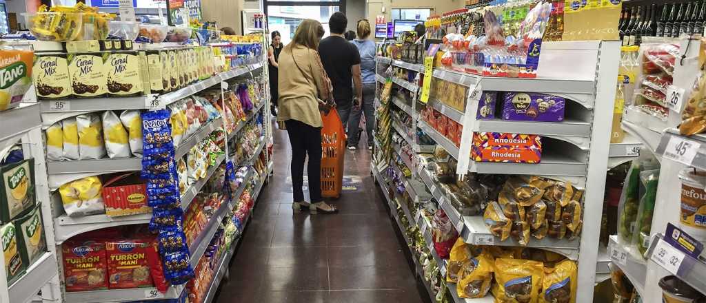 El gobierno busca implementar Precios Cuidado en los almacenes