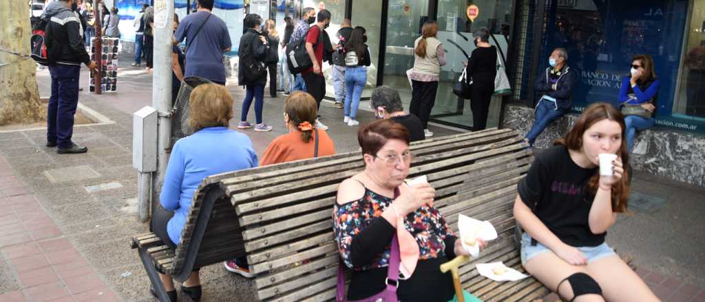 Qué hacer con los ahorros tras la suba de interés de los plazos fijos