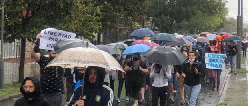 Piden que liberen al joven que mató a dos motochorros en Rosario