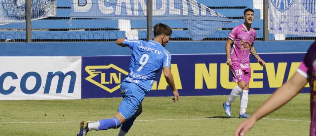 Godoy Cruz volvió al Gambarte con una derrota ante Arsenal