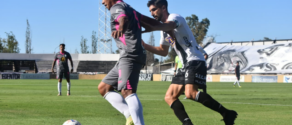 Lobo activo: abrochó varios refuerzos y rescindió contrato a Lentini