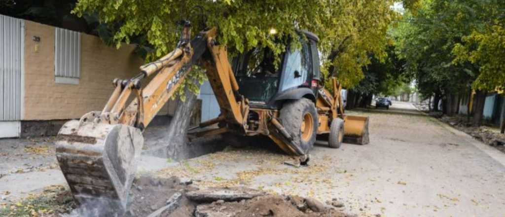 Guaymallén avanza con los drenajes en Las Cañas