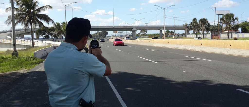 Colocarán radares en la Ruta 7 en Luján y esperan que se sume Las Heras