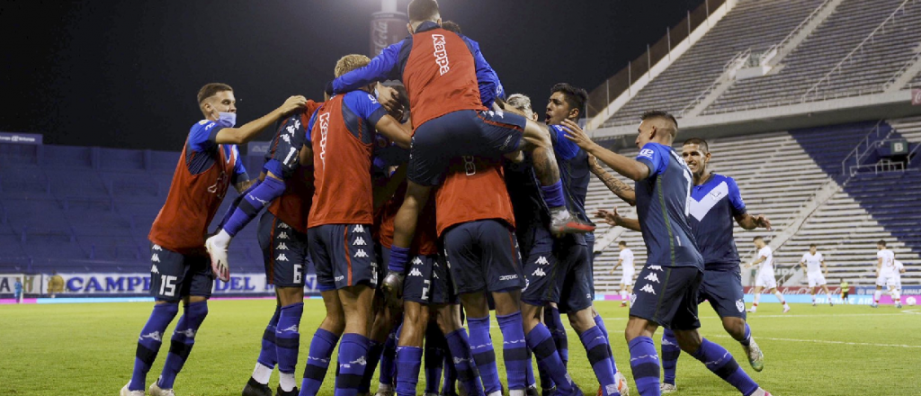 Vélez ganó, sigue arriba y se acerca a la clasificación