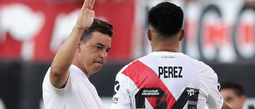 Los memes de River, que juega sin suplentes y con Enzo Pérez de arquero