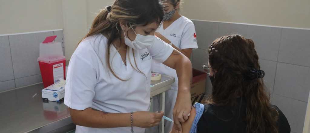 Suspenden las licencias de los médicos mendocinos