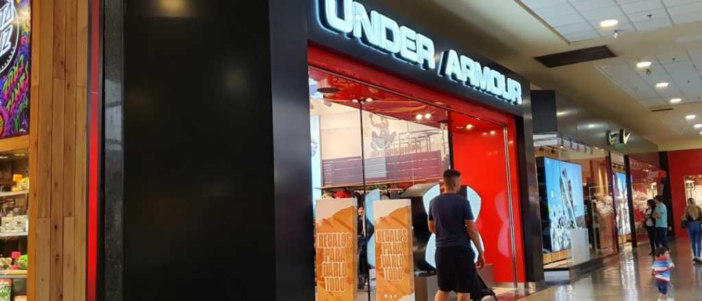 Under Armour se va de la Argentina