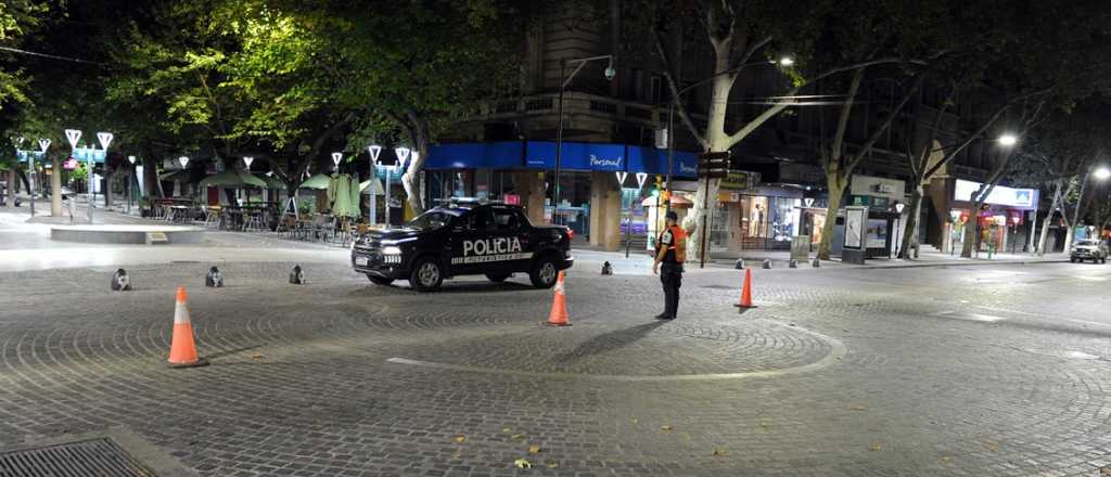 El Gran Mendoza entra en la misma zona roja que AMBA y valen las restricciones