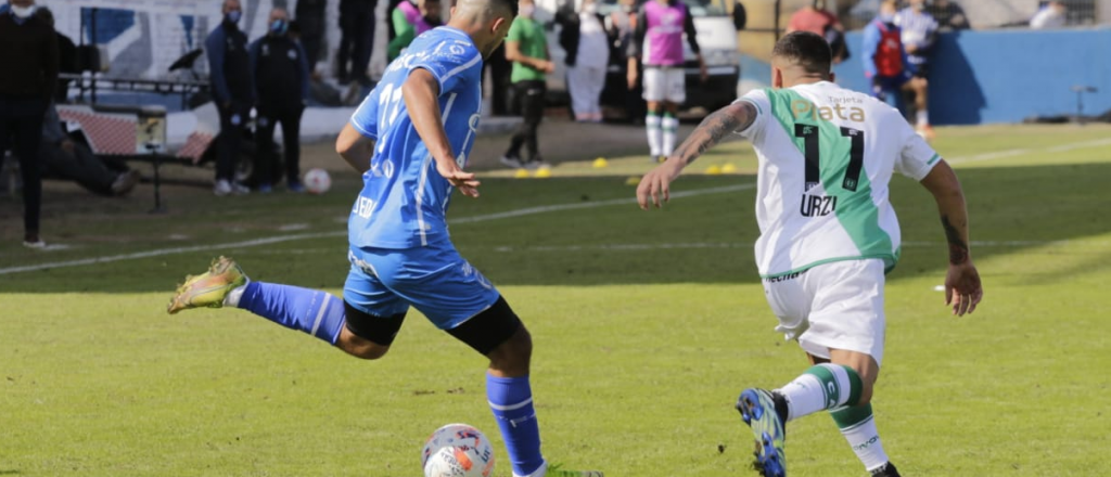 El Tomba perdió contra Banfield con un gol en posición adelantada