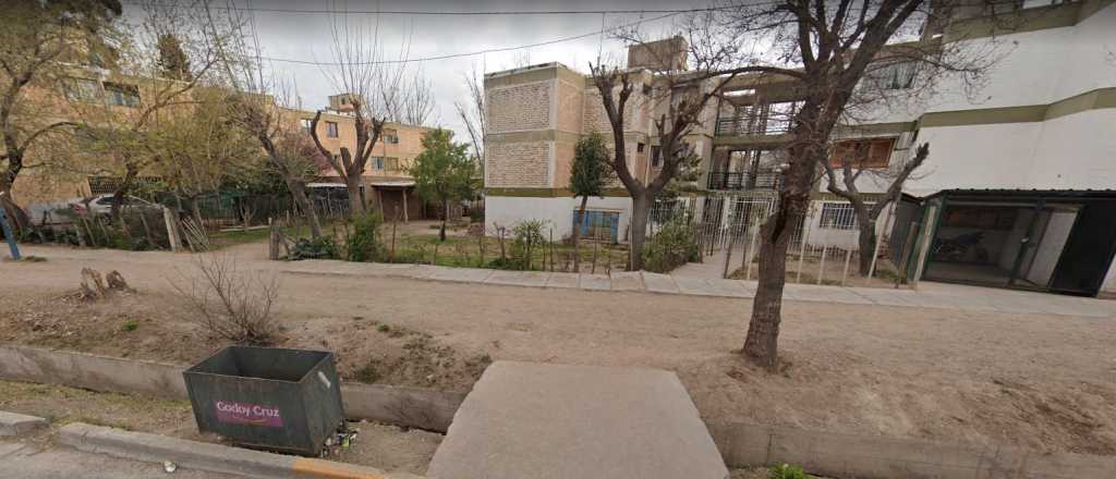 Cayó una niña de 5 años de un primer piso en Godoy Cruz