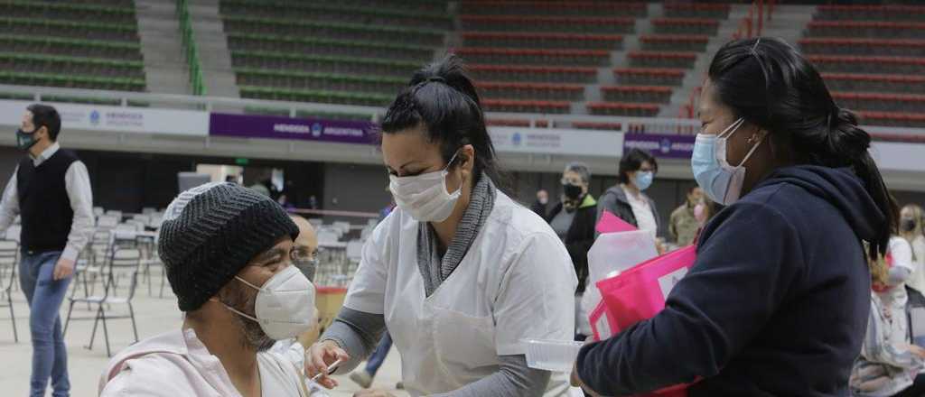 Quiénes se pueden inscribir esta semana para vacunarse en Mendoza