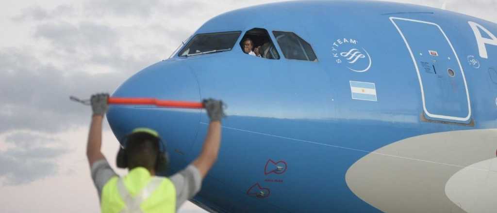 Zaldivar denunció la pérdida de 5 córneas por un vuelo cancelado