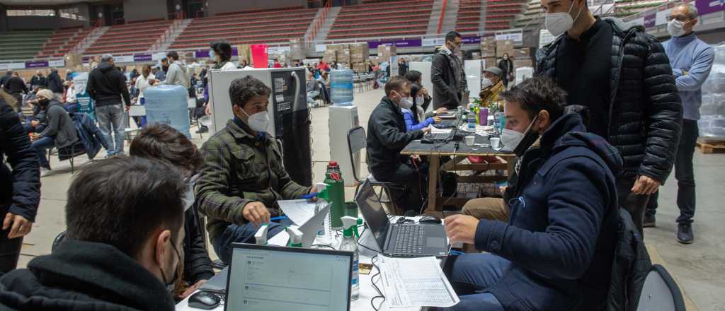 Es falso que están vacunando en los hospitales de Mendoza