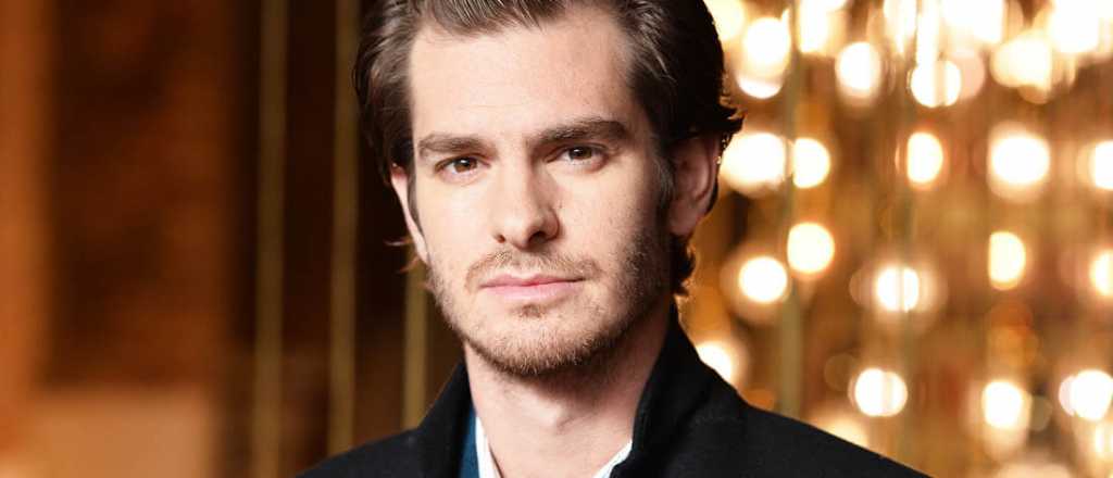 El cambio de Andrew Garfield de Spider-Man a pastor estafador