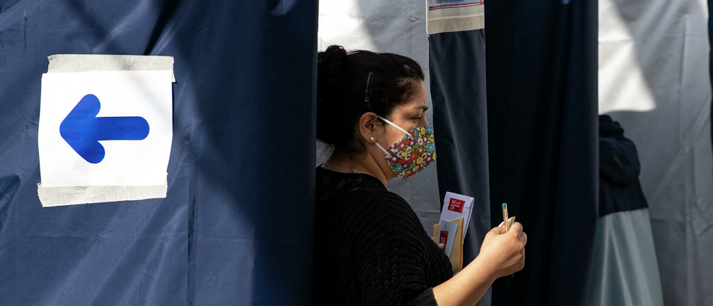 La tradicional centro-izquierda chilena gana la capital