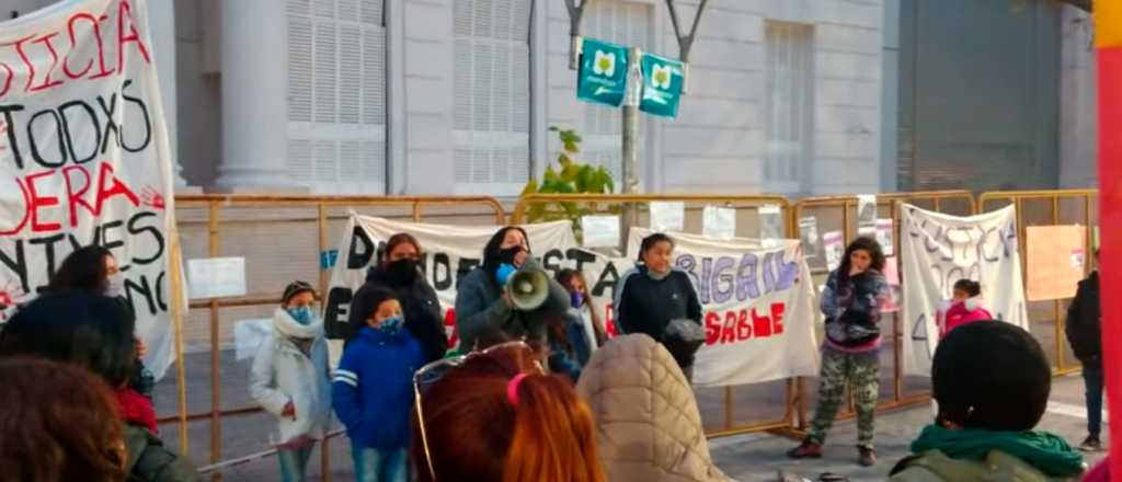 "No le tengo miedo a esos narcos hijos de pu...", dijo la madre de Abigail