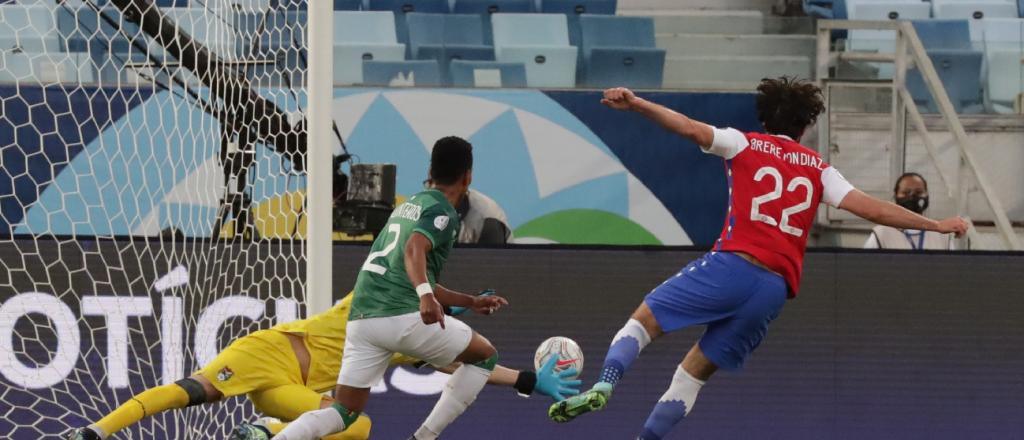 Chile le gano a Bolivia con el gol de un inglés y lidera el grupo de Argentina