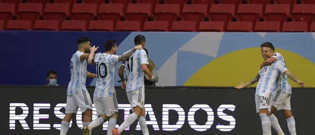 Video: golazo y baile del Papu Gómez contra Paraguay