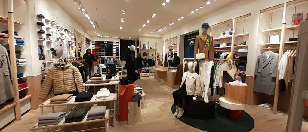 Así es el exclusivo y gran local que Lacoste inauguró en Mendoza