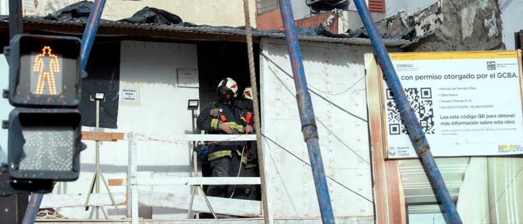 Un derrumbe en CABA dejó tres obreros heridos