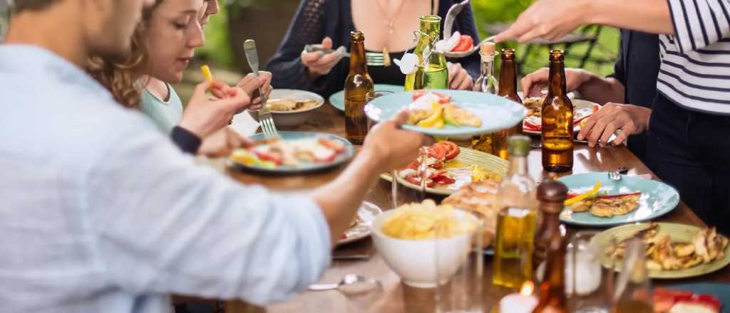 ¿Están permitidas las juntadas para el Día del Amigo en Mendoza?