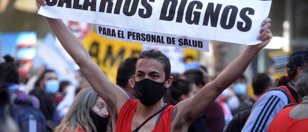 Este es el aumento que otorgó Suarez a los trabajadores de la salud