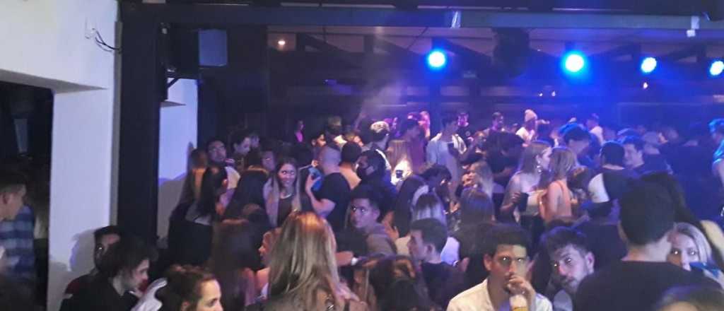 Clausuraron Alquimia: fiesta con unas 300 personas bailando