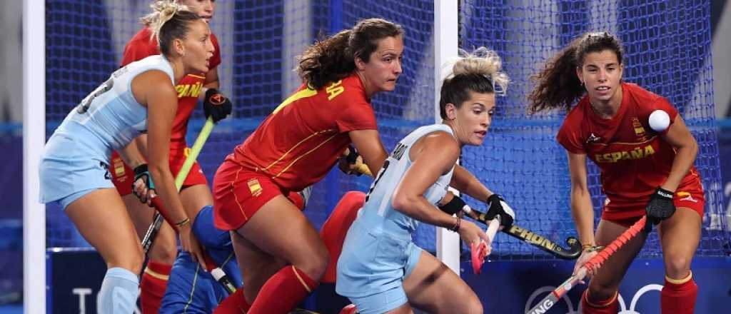 Las Leonas golearon a España y lograron su primer triunfo