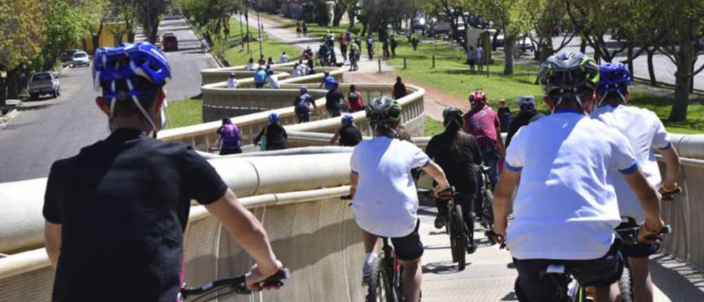 Godoy Cruz invita a recorrer el departamento en bicicleta