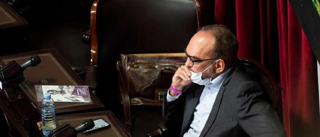 Por una fake, Carignano le dijo "machirulo" a Fernando Iglesias