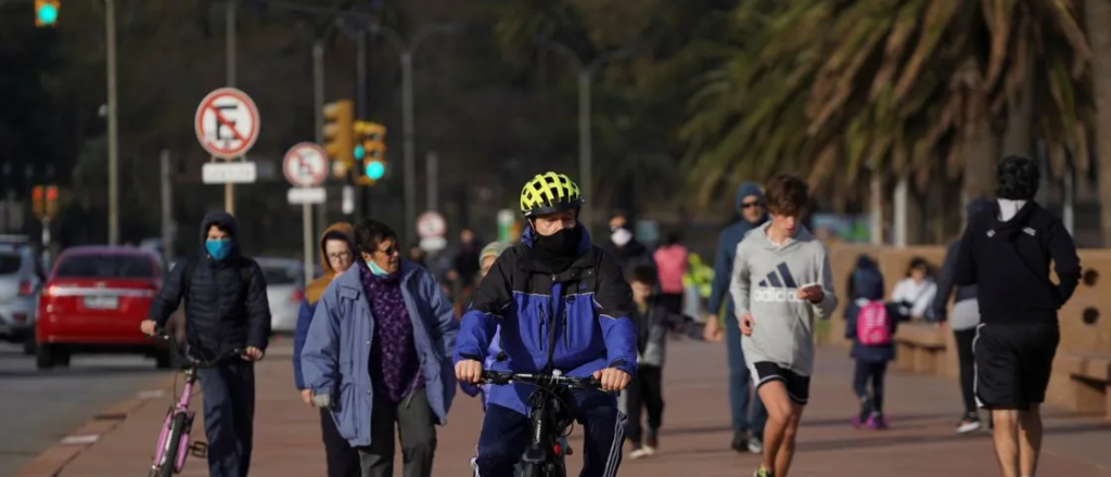 Uruguay se acerca a bajar fase de transmisión comunitaria