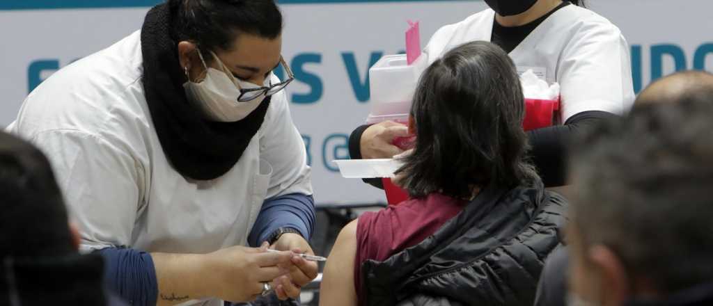 Iris Aguilar explicó cómo se combinan las vacunas en Mendoza