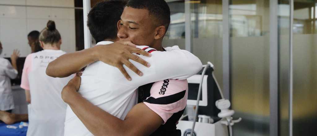 En medio de rumores, Mbappé le dio la bienvenida a Messi