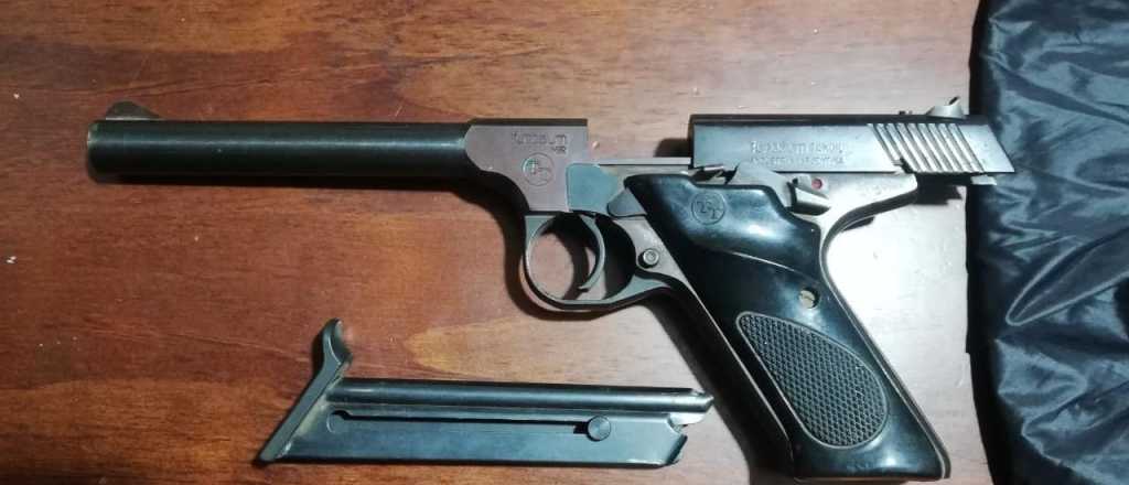 Seis detenidos con armas en diferentes operativos en Mendoza