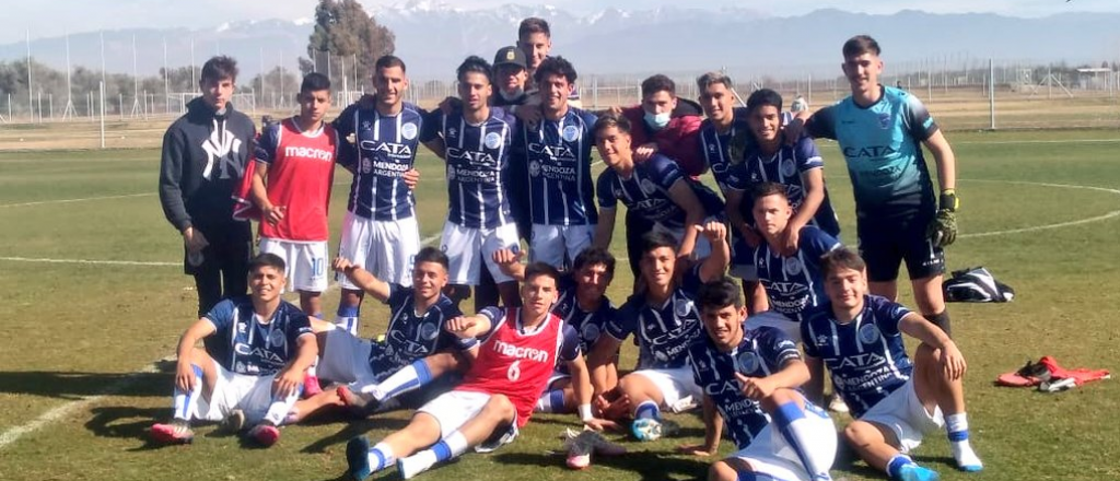 Histórico: el Tomba goleó a River 6 a 1 en Inferiores de AFA