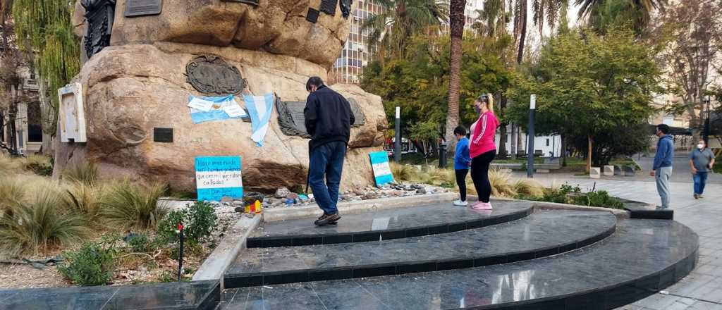 Fotos y videos: cómo fue la Marcha de las Piedras en Mendoza