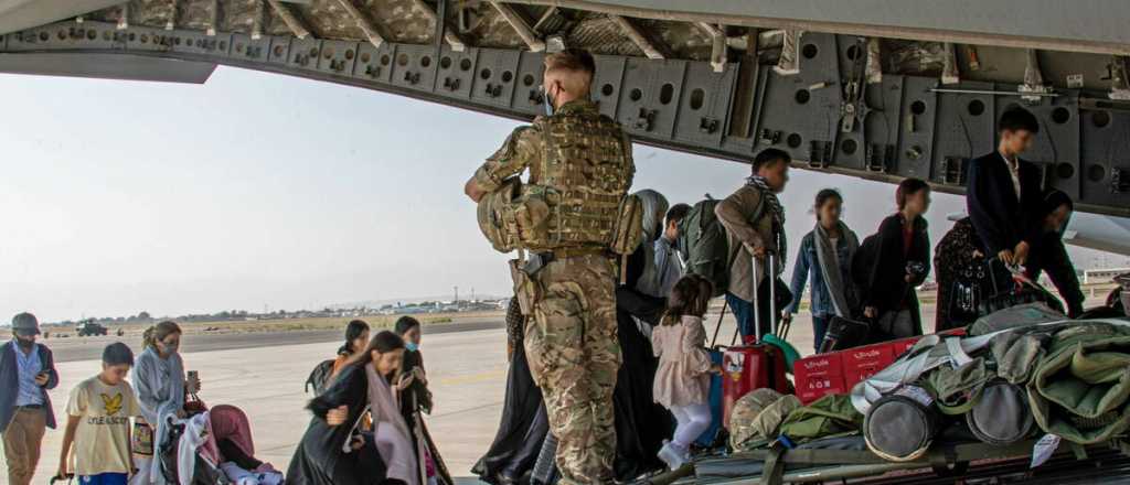 Talibanes permitirán la evacuación después del 31 de agosto