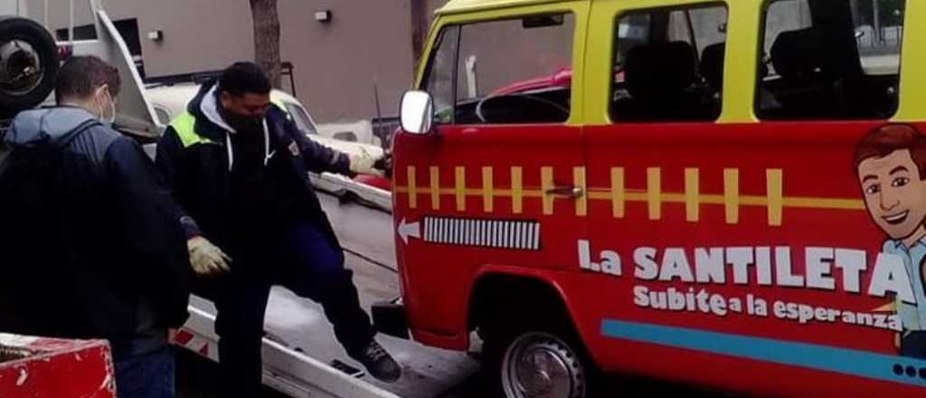 A Santilli se le rompió la "La Santileta", su camioneta de campaña