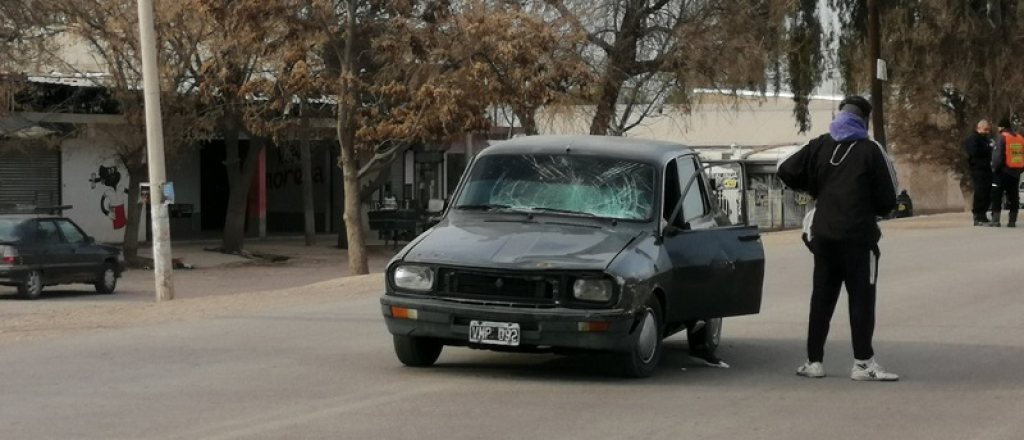 Un conductor ebrio atropelló a tres personas y chocó autos en Luján